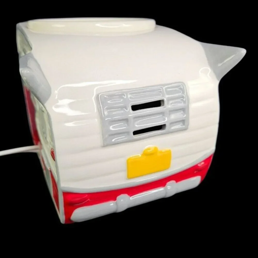 Scentsy Road Less Traveled Shasta Camper Trailer Full Size Wax Warmer Retir READ